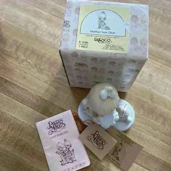 Precious Moments Mother Sew Dear - Picture 6 of 6